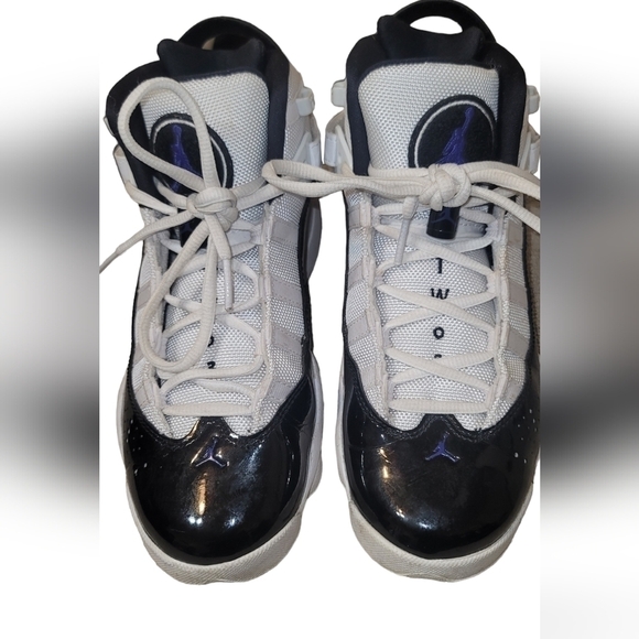 Air Jordan High Tops - Picture 3 of 7
